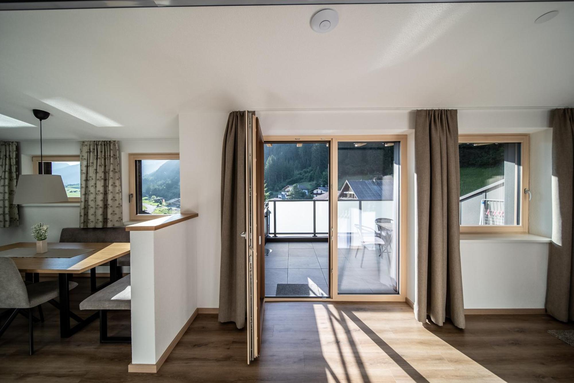 Appartements Tyrol Pettneu am Arlberg Extérieur photo